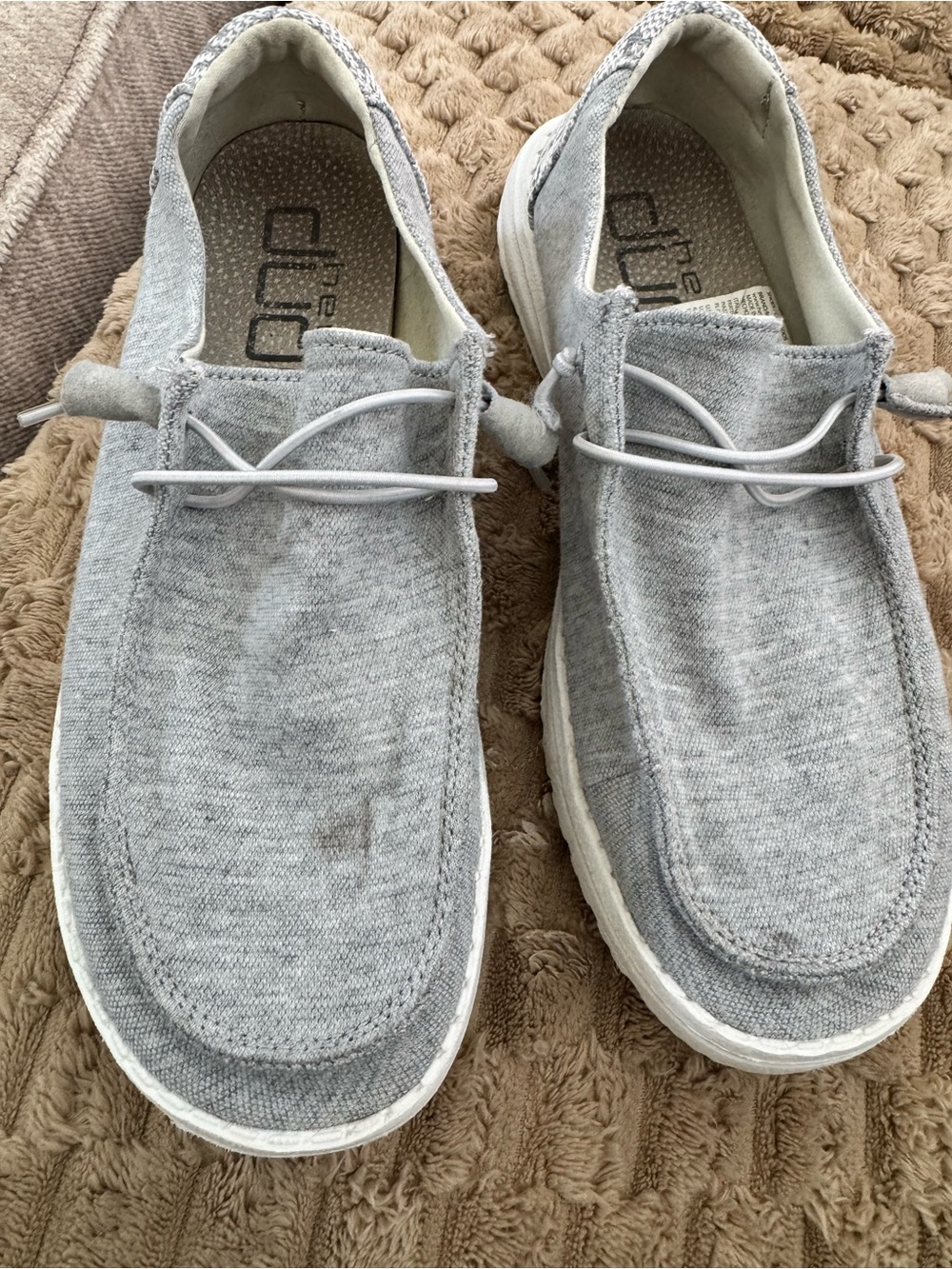 Hey Dude Women's Light Gray Knit Slip-On Loafers
